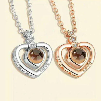HotRose Conjunto con collar “te amo el 100 idiomas” en caja de rosa ascendente - [PROMOCIÓN DISPONIBLE SOLO HOY]